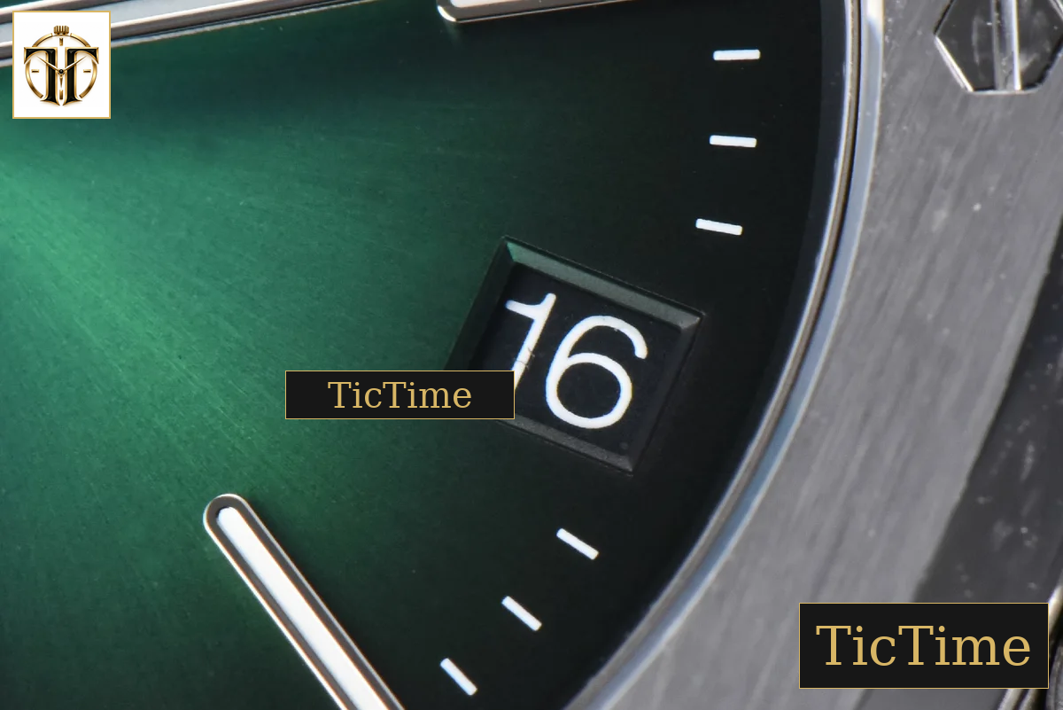 Royal Oak “50th Anniversary” 16202 39mm ZF Green Gradient Dial SS Bracelet A7121 — foto 10