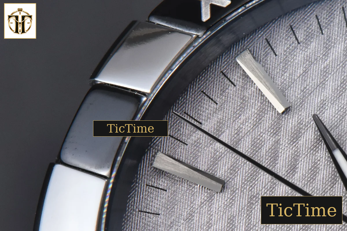 Constellation 41mm VSF Black Dial Black Black/Silver Bezel Gummy Strap A8900 — foto 6