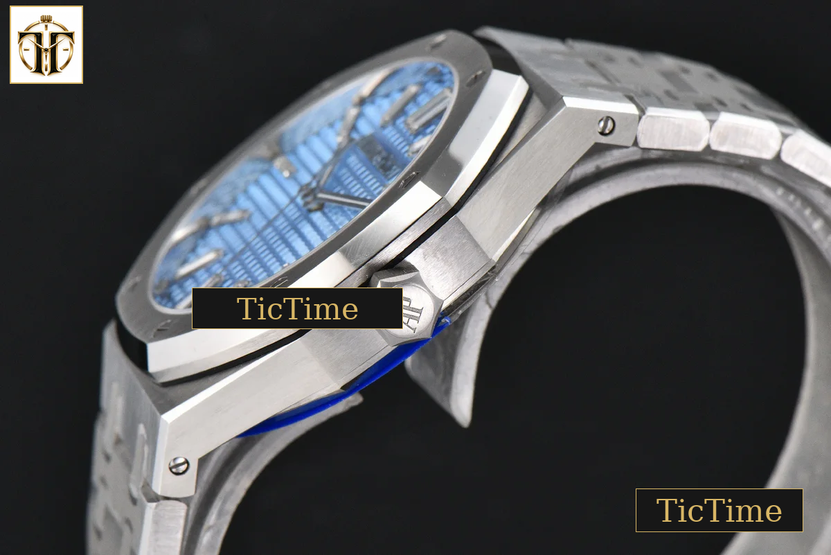 Royal Oak ’50th Anniversary’ 15510 41mm ZF Ice Blue Dial Diamond Marker SS Bracelet SA4302 — foto 10