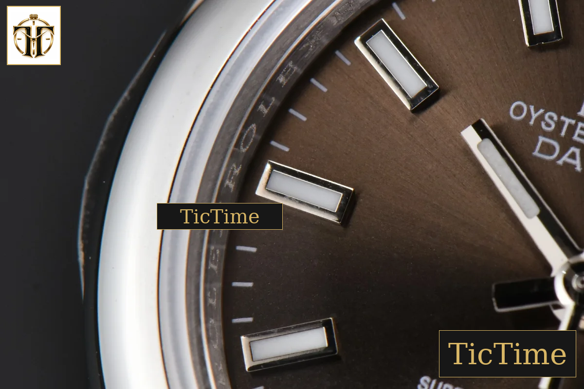 DateJust Ladies Smooth Bezel 28mm WF Gray Dial Jubilee Bracelet A2236 — foto 7