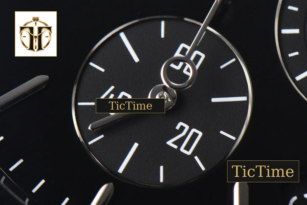 Code 11.59 Chrono 26393 41mm APSF SS Black Dial Black Leather Strap SA4401 — foto 20