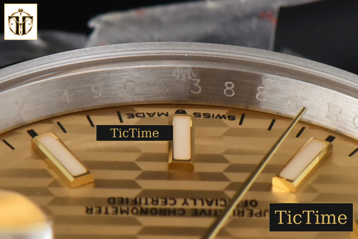 DateJust 36mm BPF YG/SS Smooth YG Motif Dial Oyster Bracelet A2824 — foto 14