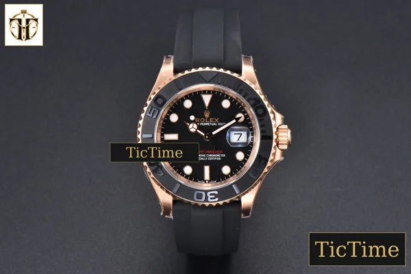 Foto frontal — Yacht-Master 904L 126655 40mm Clean Factory RG Ceramic Black Dial Oysterflex Strap VR3235