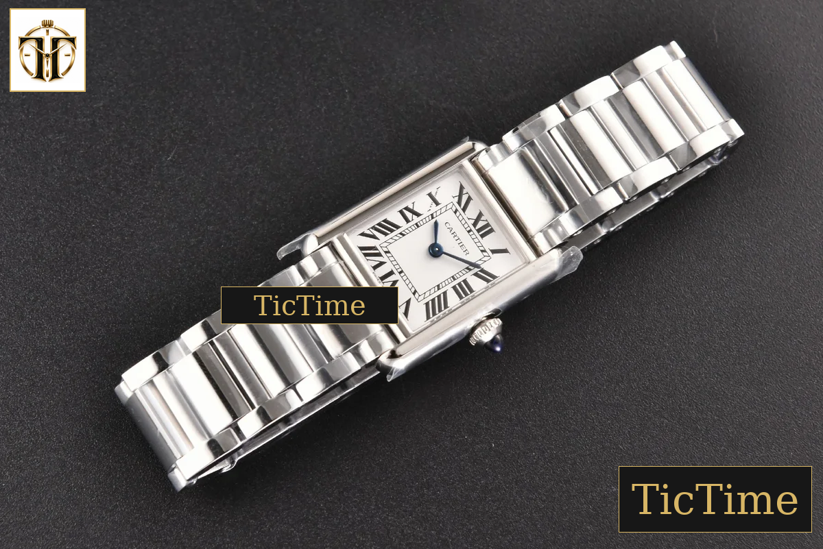 Tank Must Small 29.5mmx22mm K11F White Dial SS Bracelet Ronda Quartz — foto 14