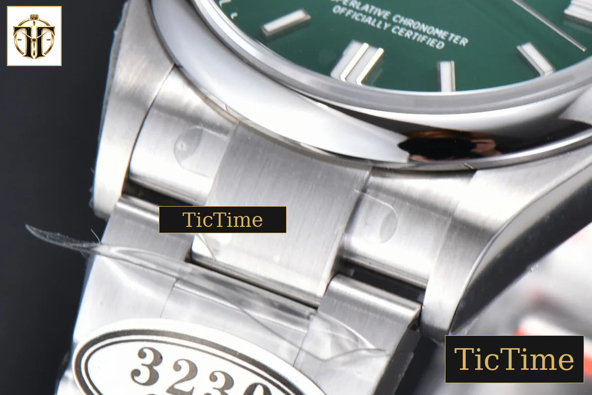 Oyster Perpetual 904L 126000 36mm Clean Factory Green Dial SS Bracelet VR3230 — foto 10