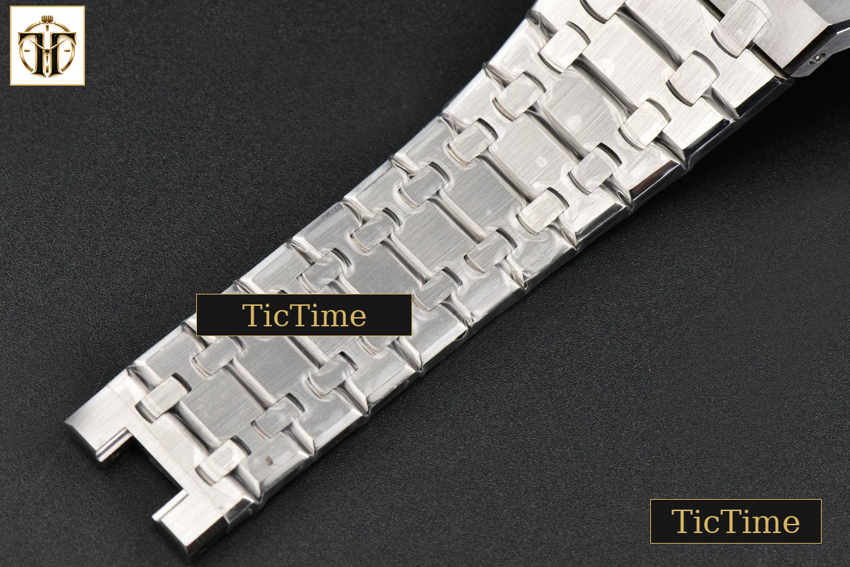 Royal Oak ’50th Anniversary’ 15510 41mm ZF Ice Blue Dial Diamond Marker SS Bracelet SA4302 — foto 34