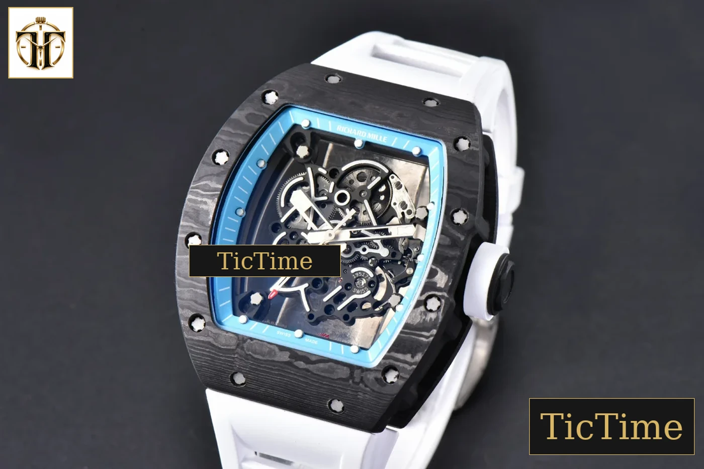 Vista frontal — NTPT RM055 43mm ZF Blue Bezel White Crown White Rubber Strap V6 RMUL2
