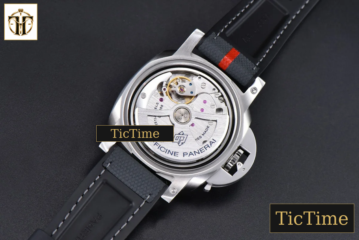 Submersible Luna Rossa PAM1565 42mm VSF Blue Dial Gummy Strap P900 — foto 20