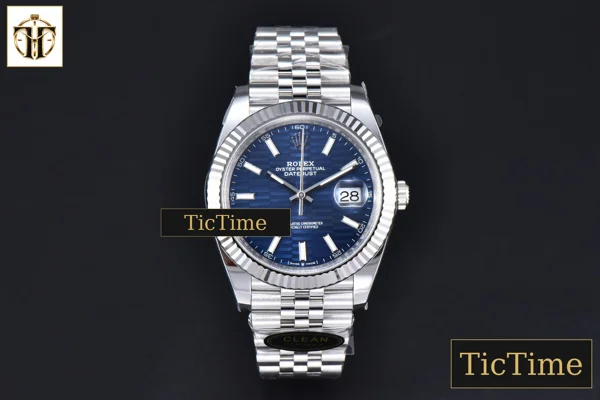 Foto frontal — DateJust 126334 41mm Clean Factory Blue Motif Dial Jubilee Bracelet VR3235