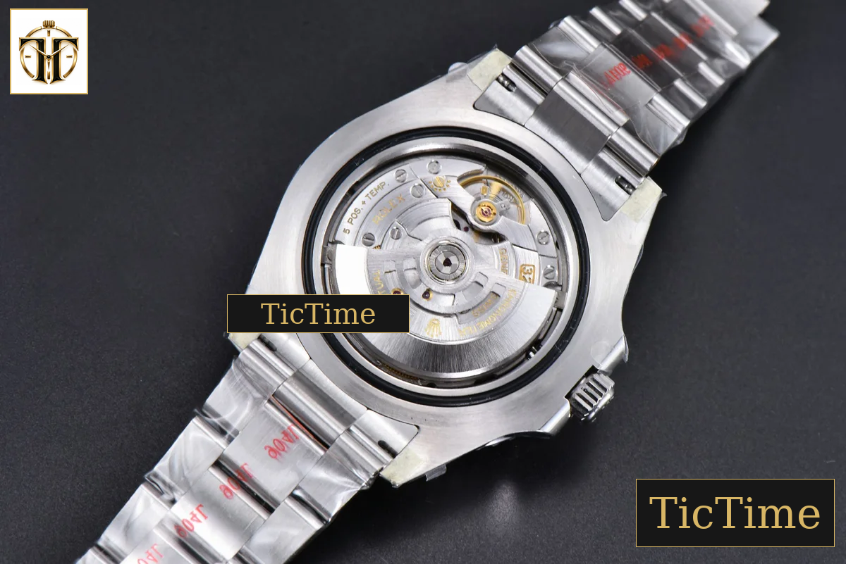 Sea-Dweller 126600 43mm Clean Factory Black Ceramic ‘Red Text’ SS Bracelet VR3235 — foto 21