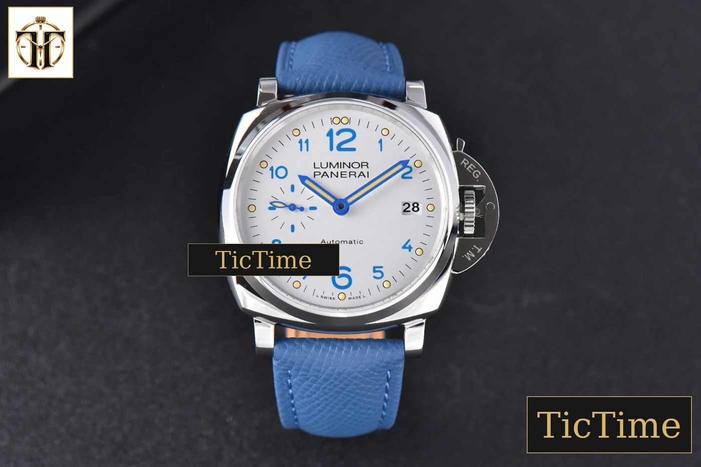 Vista frontal — Luminor Due Ivory Dial Leather Strap PAM906 42mm VSF Asia XXXIV