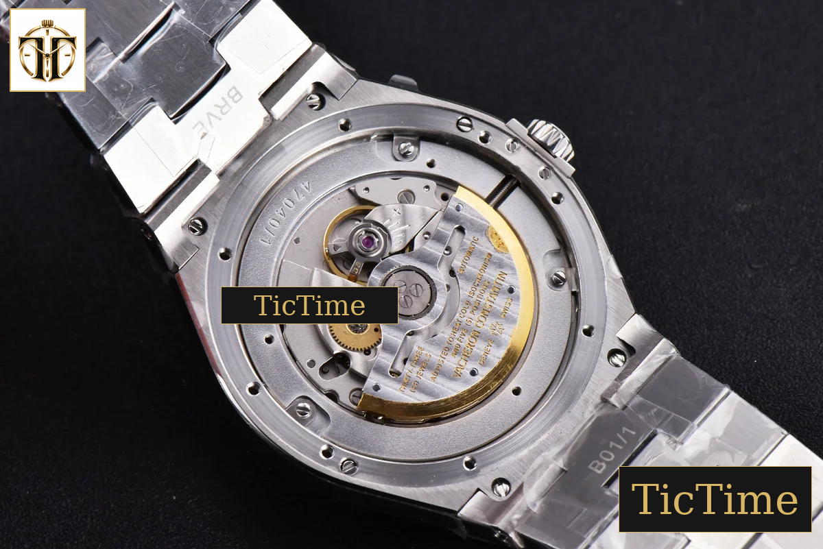 Overseas 47040 42mm MKF White Textured Dial SS Bracelet 9015 — foto 24