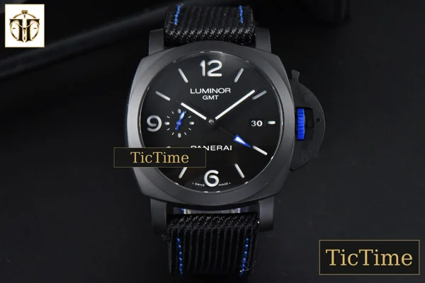 Foto frontal — PAM1176 44mm VSF Black Ceramic Black Dial Black Nylon Strap P9001