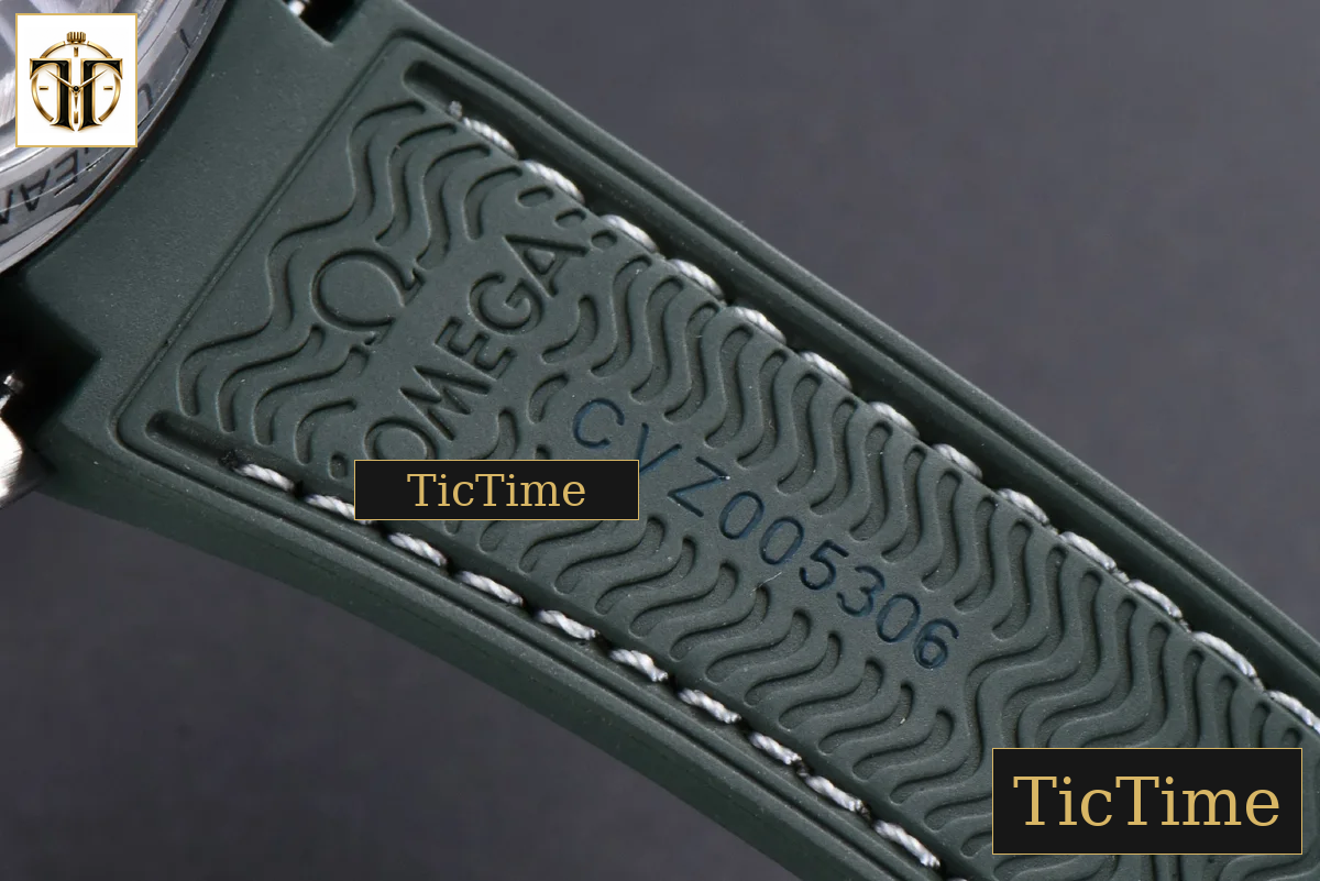Planet Ocean 43.5mm VSF Green Gray Dial Rubber Strap A8900 — foto 31