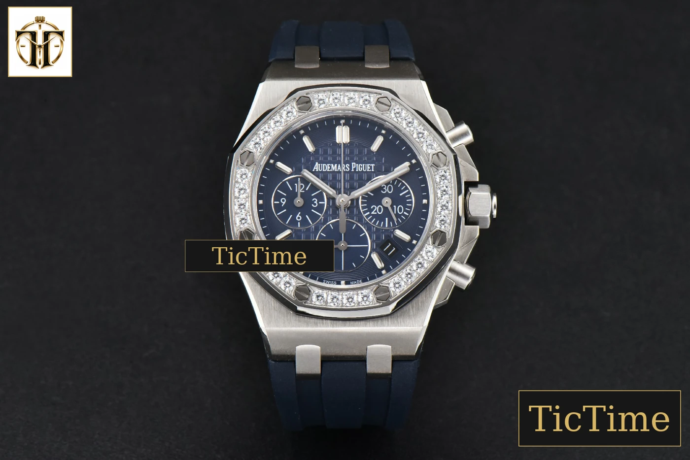 Vista frontal — Offshore Ladies 26231ST 37mm RXWF Diamond Blue Dial Blue Subdial Blue Rubber Strap Quartz