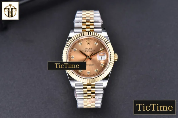 Foto frontal — Datejust 41mm GMF YG/SS Gold Dial Diamond Marker Fluted Bezel Jubille Bracelet VR3235