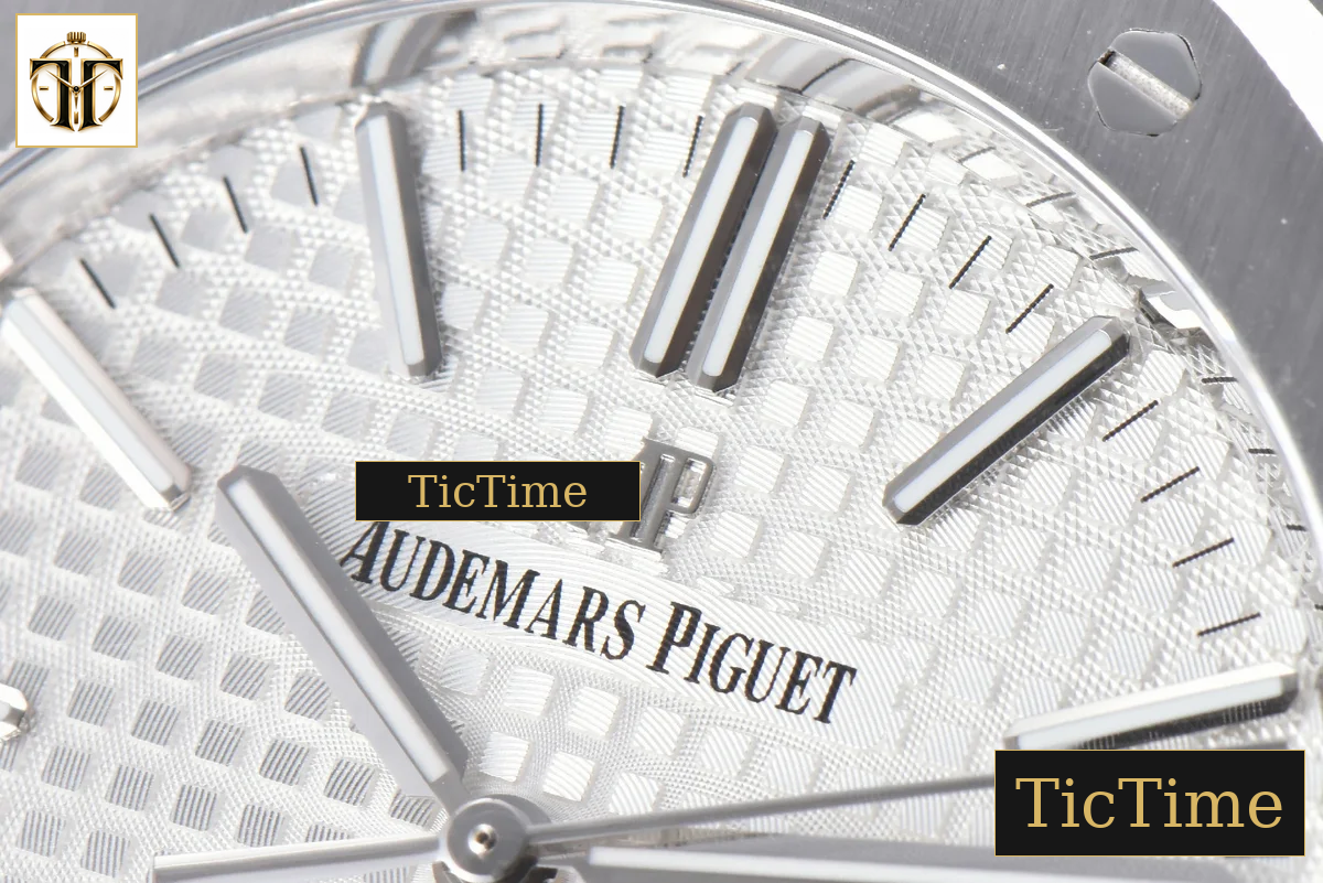 Royal Oak 15400 41mm IPF White Textured Dial SS Bracelet SA3120 — foto 6