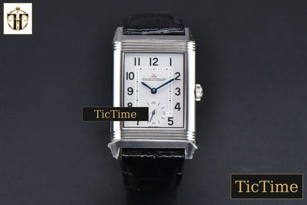 Foto frontal — Master Reverso Tribute Small Seconds 30x47mm MGF White Circle Dial Black Leather Strap A854A