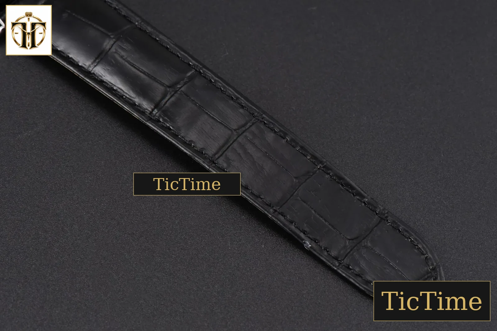 Drive de Cartier 40mm APSF Black Dial Black Leather Strap A23J — foto 26