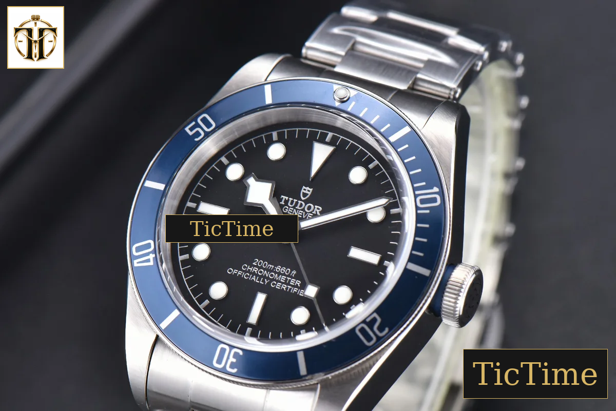 Heritage Black Bay Shield 2016 41mm ZF Blue SS Bracelet A2824 — foto 3