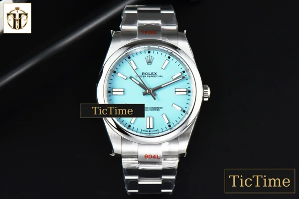 Foto frontal — Oyster Perpetual 124300 41mm EWF Tiffany Dial SS Bracelet A3230