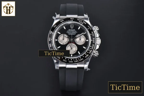 Foto frontal — Daytona 126519 40mm BPF SS Black Dial Sliver Subdial Black Oysterflex Strap SH4131