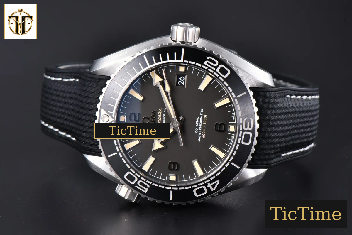 Planet Ocean 43.5mm VSF Black Black Dial Rubber Strap A8900 — foto 14