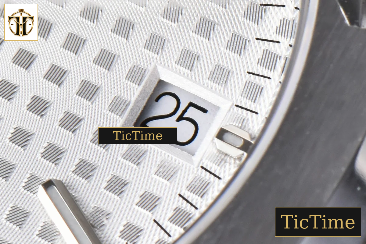 Royal Oak 15450 37mm APSF SS White Textured Dial SS Bracelet A3120 — foto 6