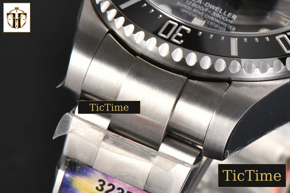 Sea-Dweller Challenge 126660 44mm CSF Black Dial SS Bracelet VR3235 — foto 11