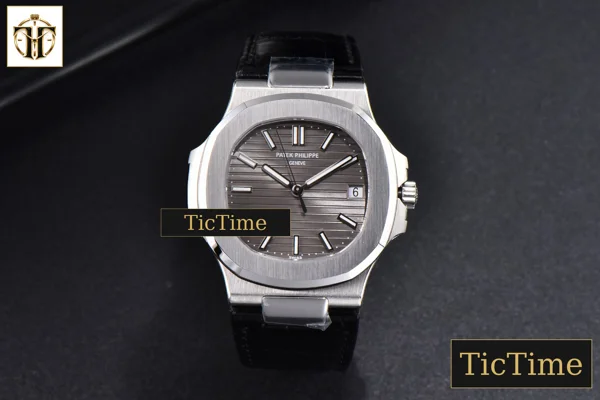 Foto frontal — Nautilus 5711 40mm 3KF Gray Dial Black Leather Strap V3 A324
