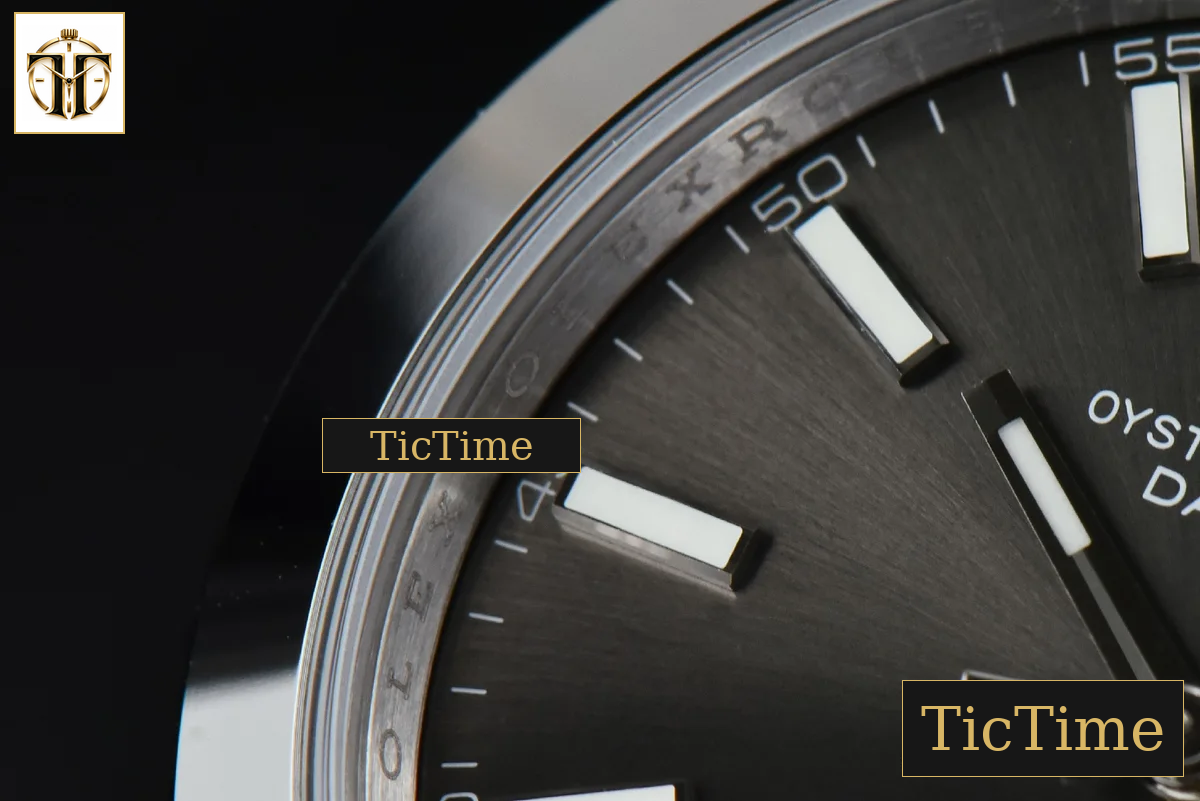 DateJust Smooth Bezel 126300 41mm VSF Gray Dial Oyster Bracelet VS3235 — foto 6