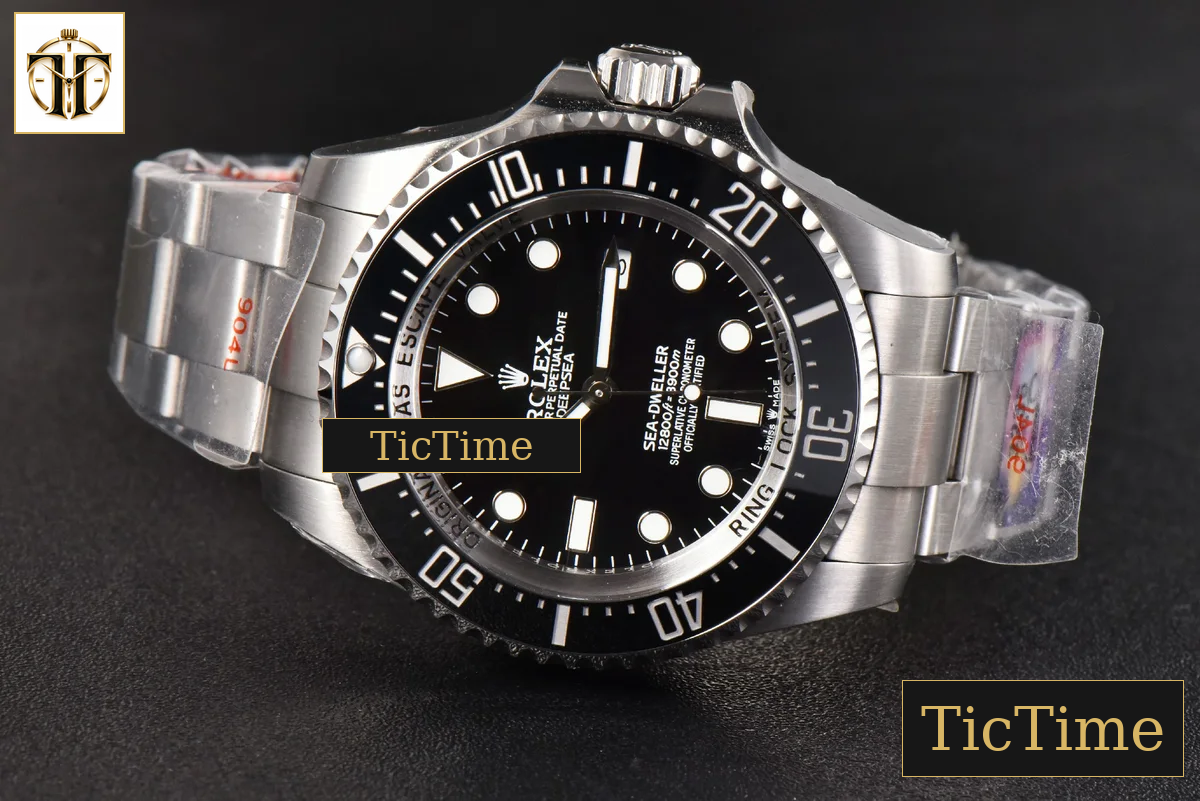 Sea-Dweller Challenge 126660 44mm CSF Black Dial SS Bracelet VR3235 — foto 16