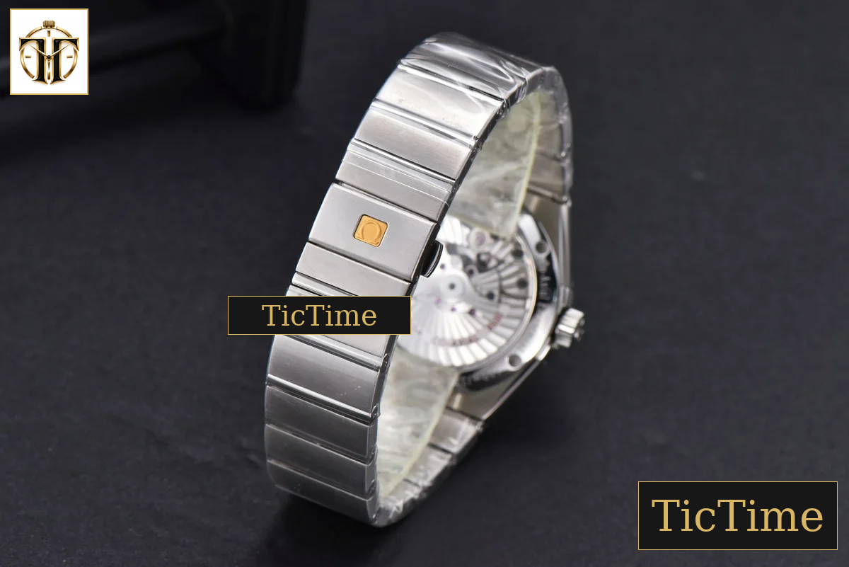 Constellation 38mm VSF White Textured Dial SS Bracelet A8500 — foto 15