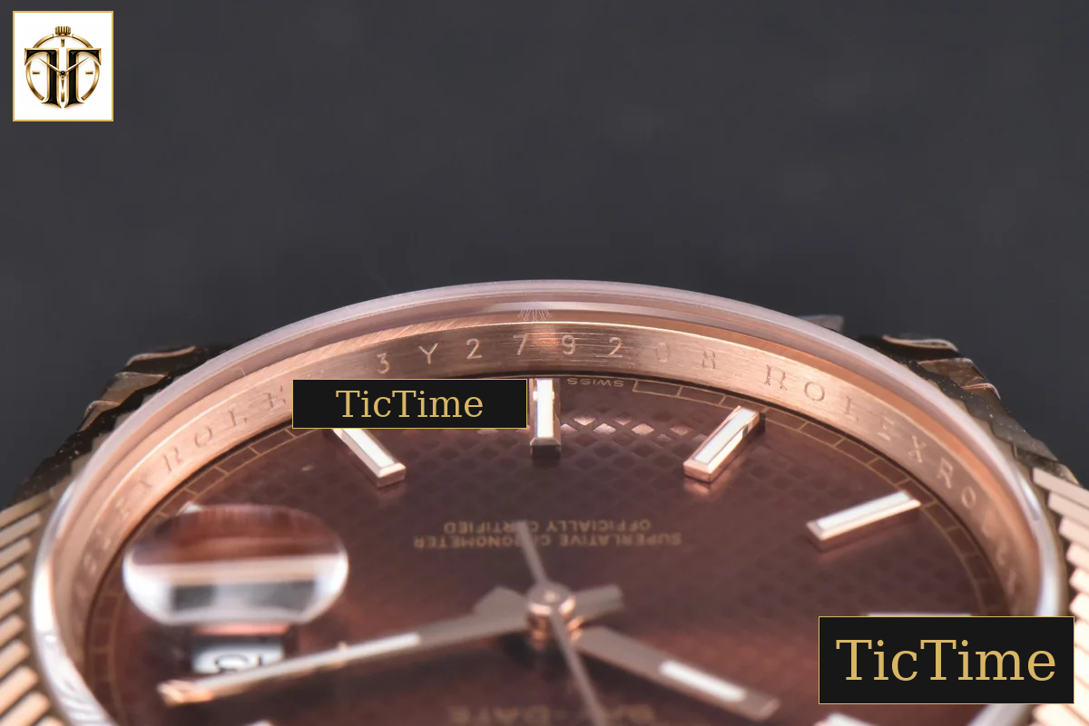 DayDate 40mm GMF RG Brown Dial Lume Marker President Bracelet A3235 — foto 15