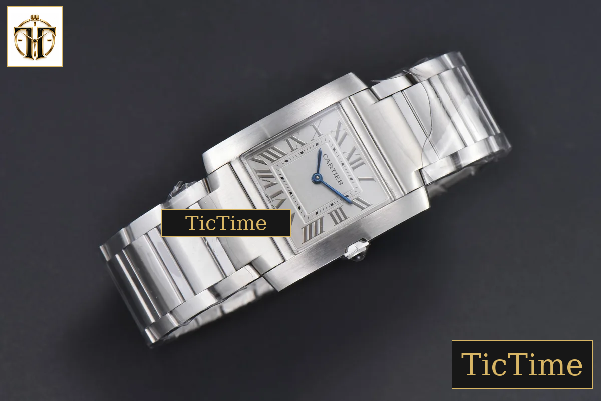 Tank Francaise Medium 32mmx 27mm K11F SS Bracelet Quartz — foto 4