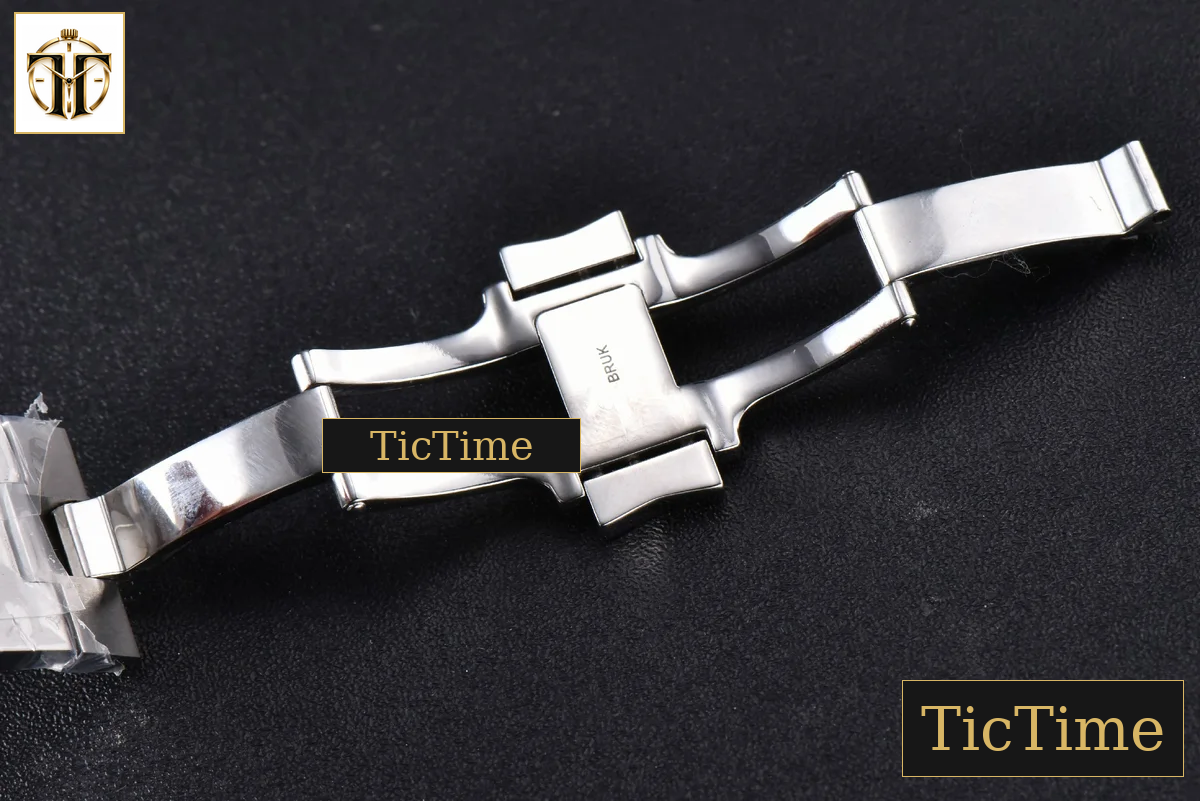 Overseas 47040 42mm MKF White Textured Dial SS Bracelet 9015 — foto 20