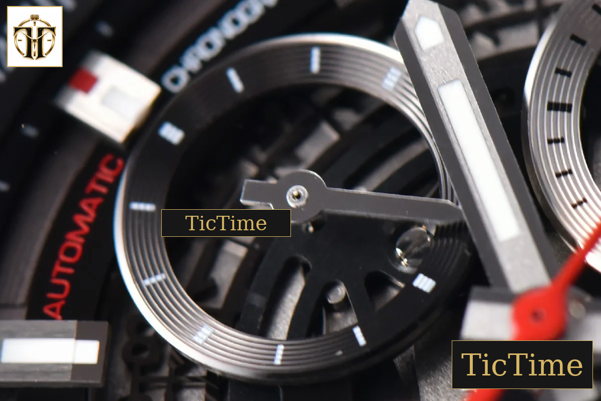 Calibre Heuer 01 Chrono 45mm XF Skeleton Dial Red Hand Red Rubber Strap A1887 — foto 7