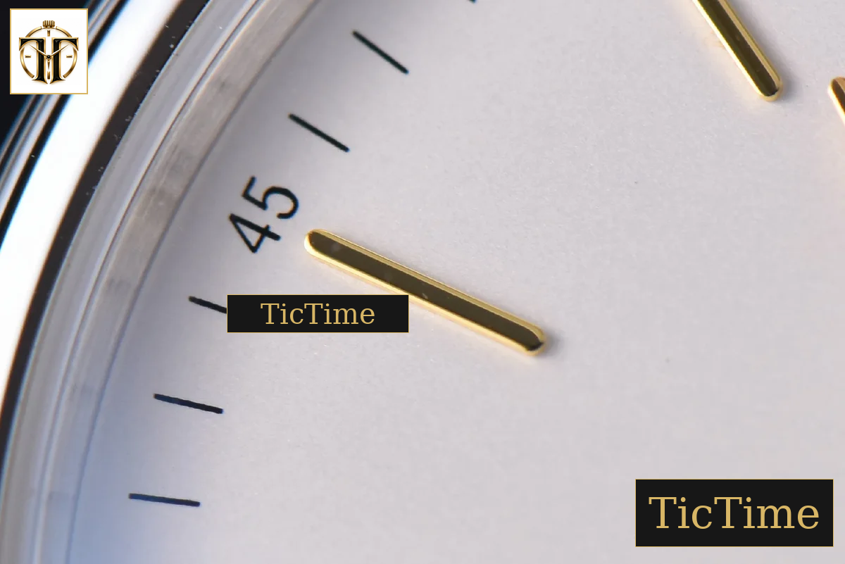 Portofino ‘150 Years’ 40mm V7F White Dial YG Markers Black Leather Strap / A2892 — foto 11