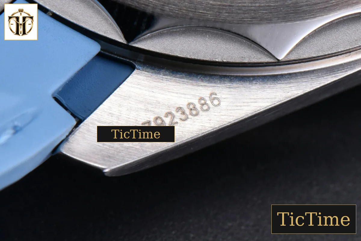 Aqua Terra 150m Summer 41mm VSF Blue Dial Rubber Strap A8900 — foto 18