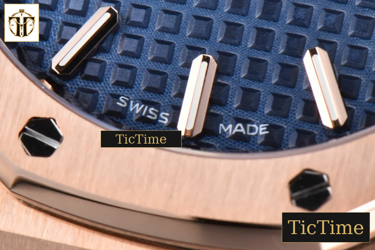 Royal Oak Ladies 67650OR 33mm ZF RG Blue Dial RG Bracelet Quartz — foto 9