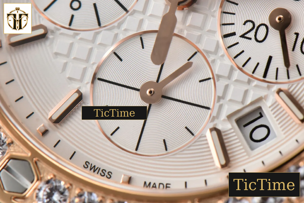 Offshore Ladies 26231ST 37mm RXWF RG Diamond White Dial White Subdial White Rubber Strap Quartz — foto 8