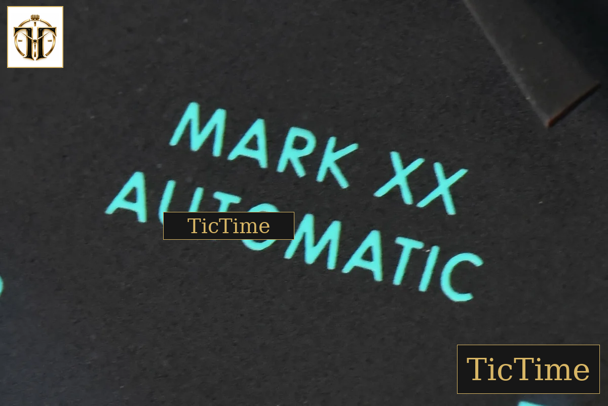 Mark XX Mercedes-Amg Petronas F1 IW328210 40mm M+F Black Dial Green Numeral Markers Ti Case Green Rubber Strap MY9015 — foto 6