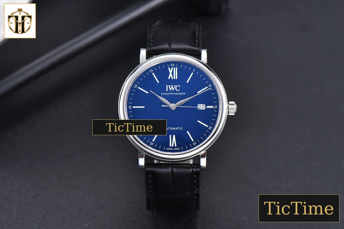Portofino ‘150 Years’ 40mm V7F Blue Dial Silver Markers Black Leather Strap / A2892 — foto 2