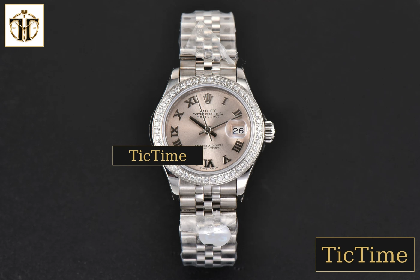 Vista frontal — DateJust Ladies 28mm WF Diamond Silver Dial Roma Marker Jubilee Bracelet A2236