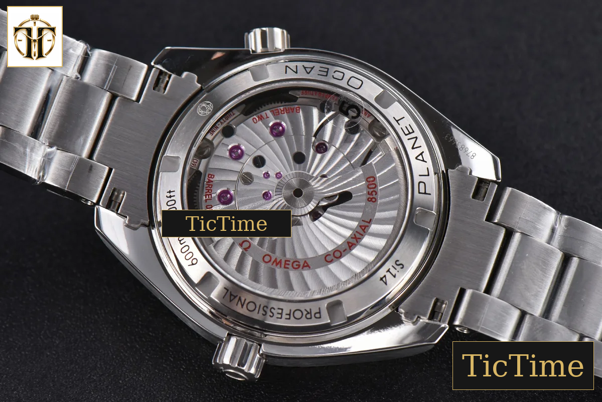 Planet Ocean 600m 42mm VSF Black Dial Orange Bezel SS Bracelet A8500 — foto 17