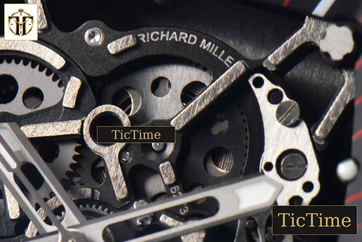 RM035-02 42mm T+F Black Forged Carbon Black Skeleton Dial Red Crown Black Rubber Strap RMUL2 — foto 7