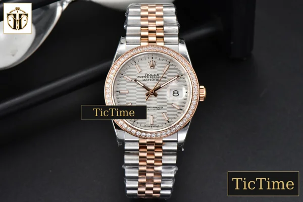 Foto frontal — DateJust 36mm BPF RG/SS Diamond Bezel Silver Motif Dial Jubilee Bracelet A2824
