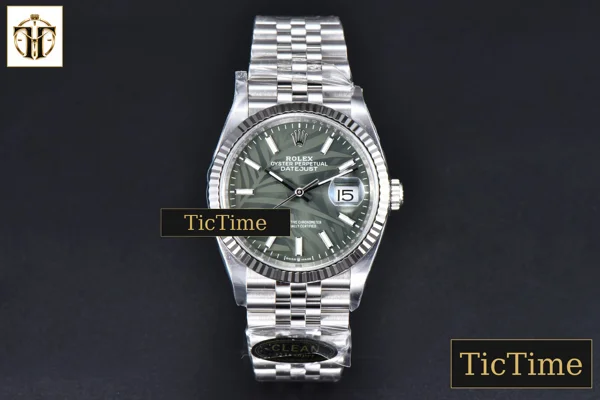 Foto frontal — DateJust 126234 36mm Clean Factory Green Plam Dial Jubilee Bracelet VR3235
