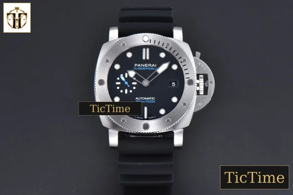 Foto frontal — Submersible Quaranta PAM1229 44mm TTF Black Dial Rubber Strap P9010