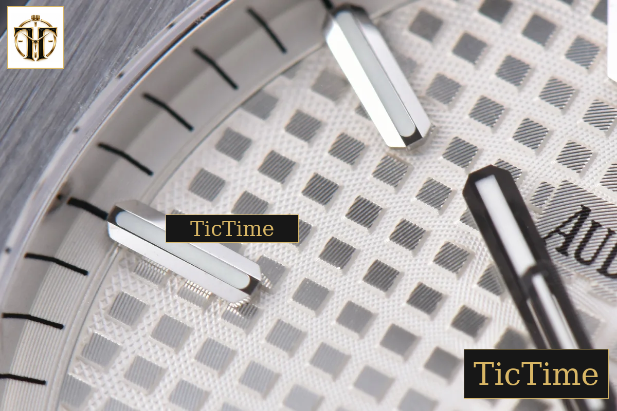 Royal Oak 15500 41mm OMF White Textured Dial SS Bracelet V2 Miyota 9015 — foto 7